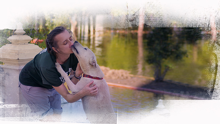 Cheri Deatsch gets dog-loved, (c) Kinship Circle